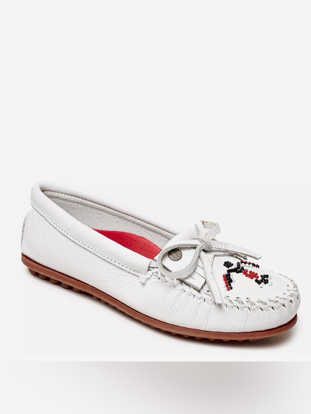 Minnetonka Thunderbird White Leather Beaded Moccasin. NWOB. 6.5